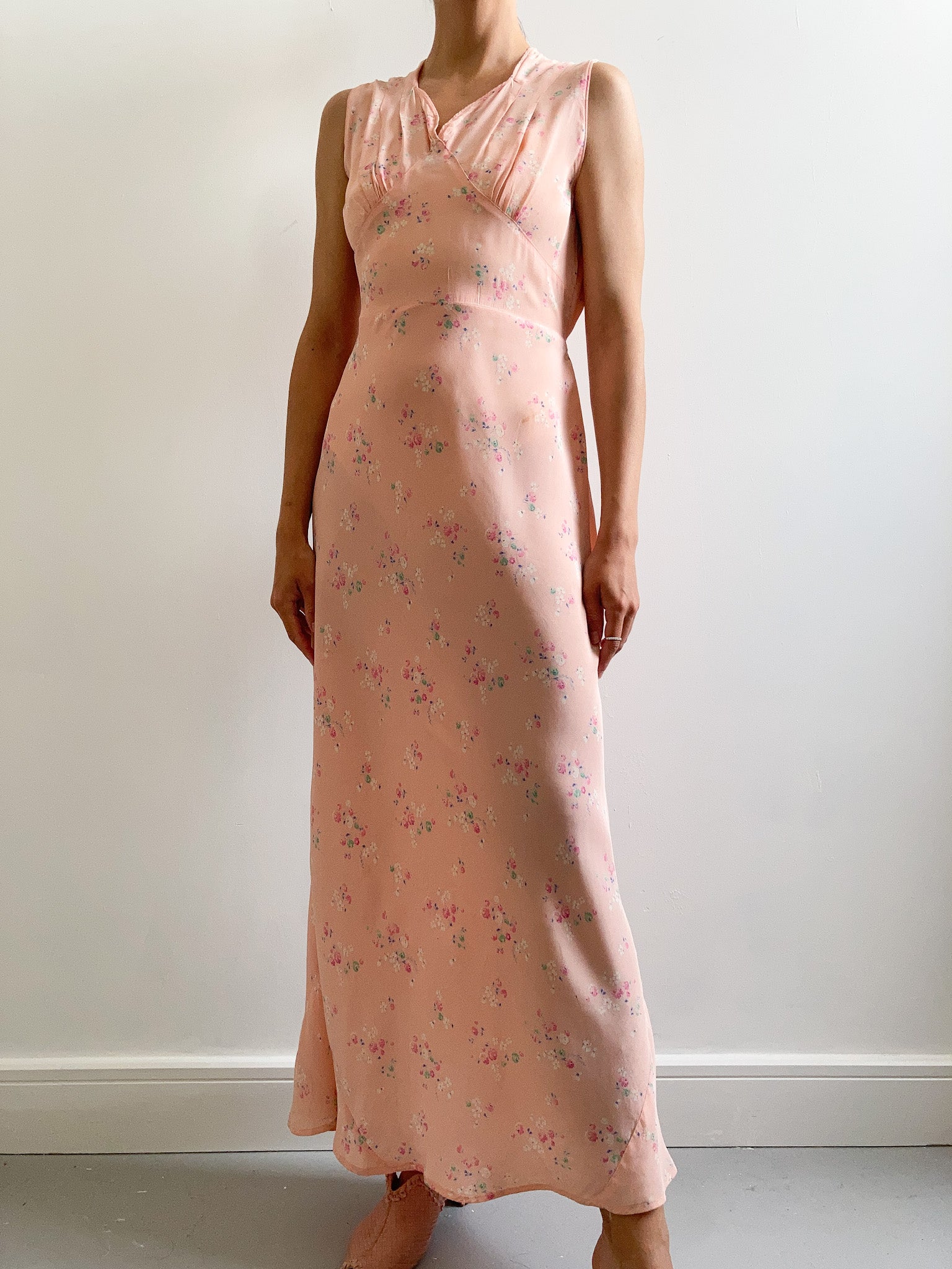 1930s Pink Ditsy Floral Gathered Slip Gown