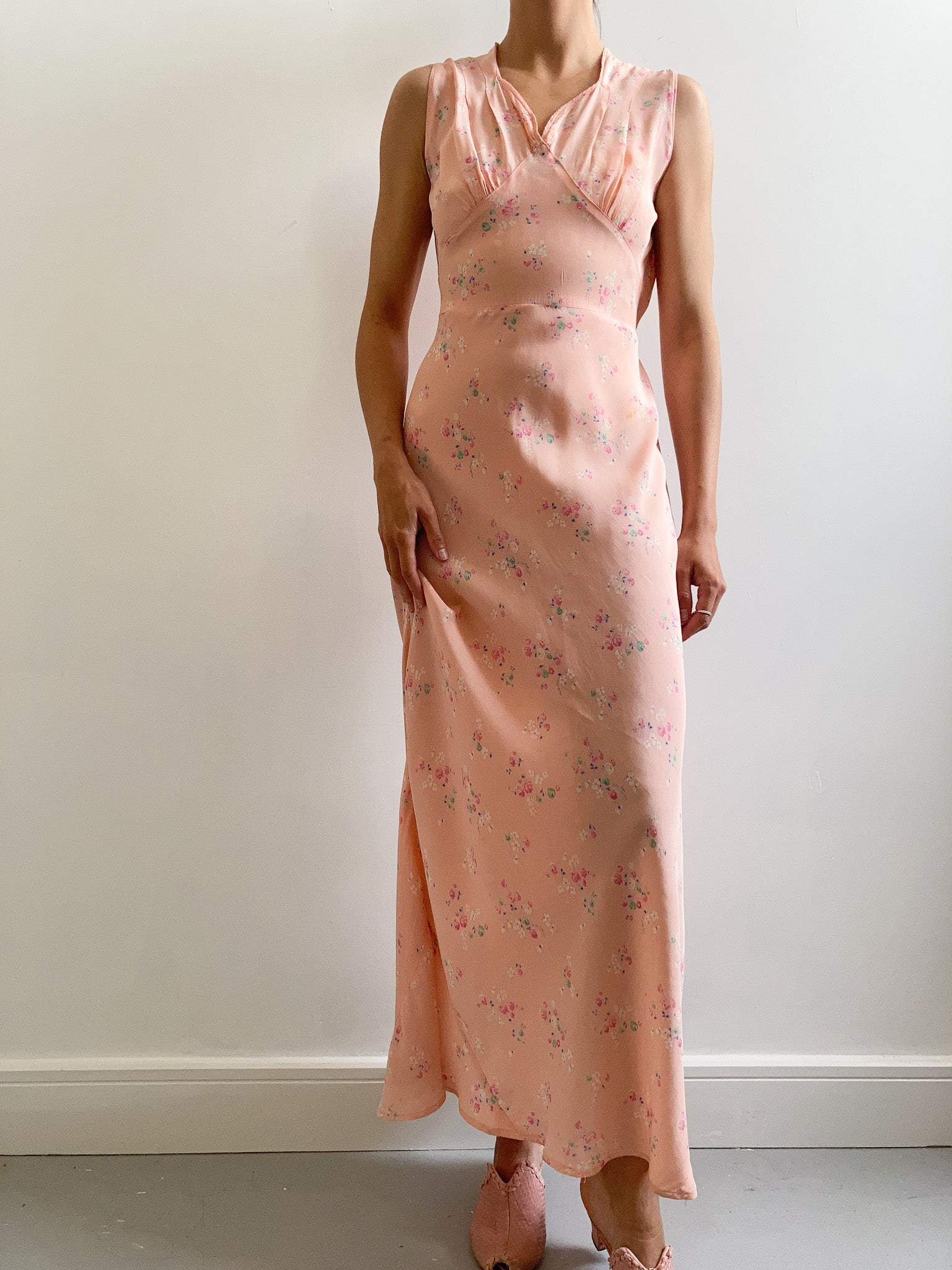 1930s Pink Ditsy Floral Gathered Slip Gown