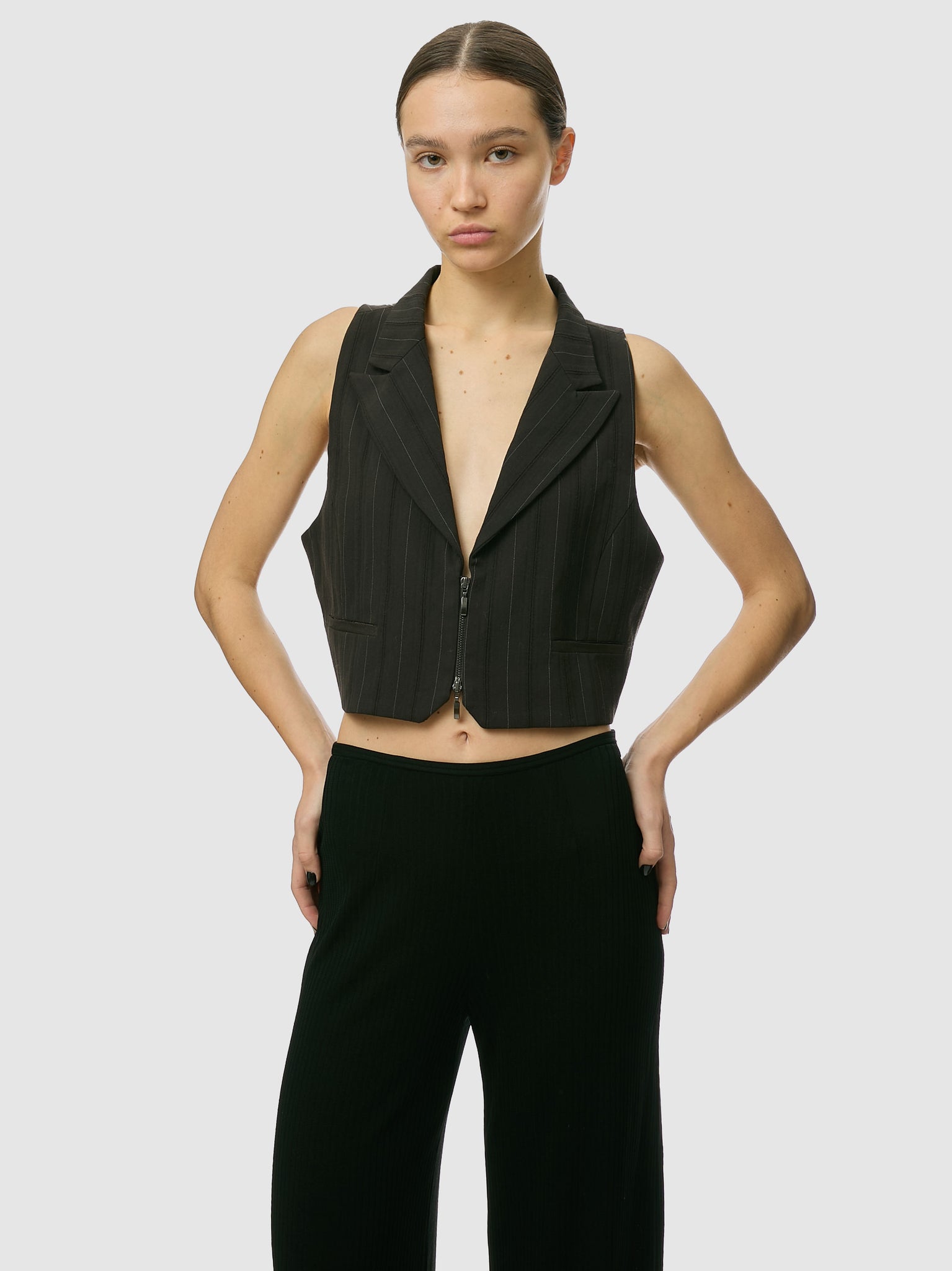 Sarah Pacini Cropped Vest