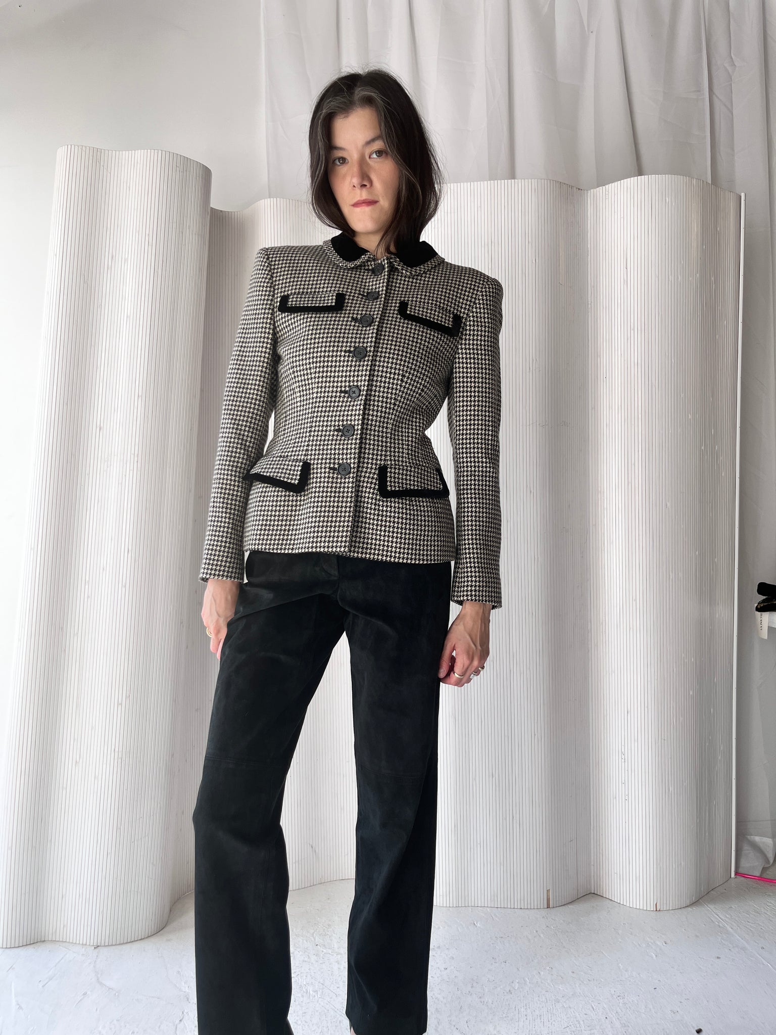 1950s Houndstooth velvet trim blazer