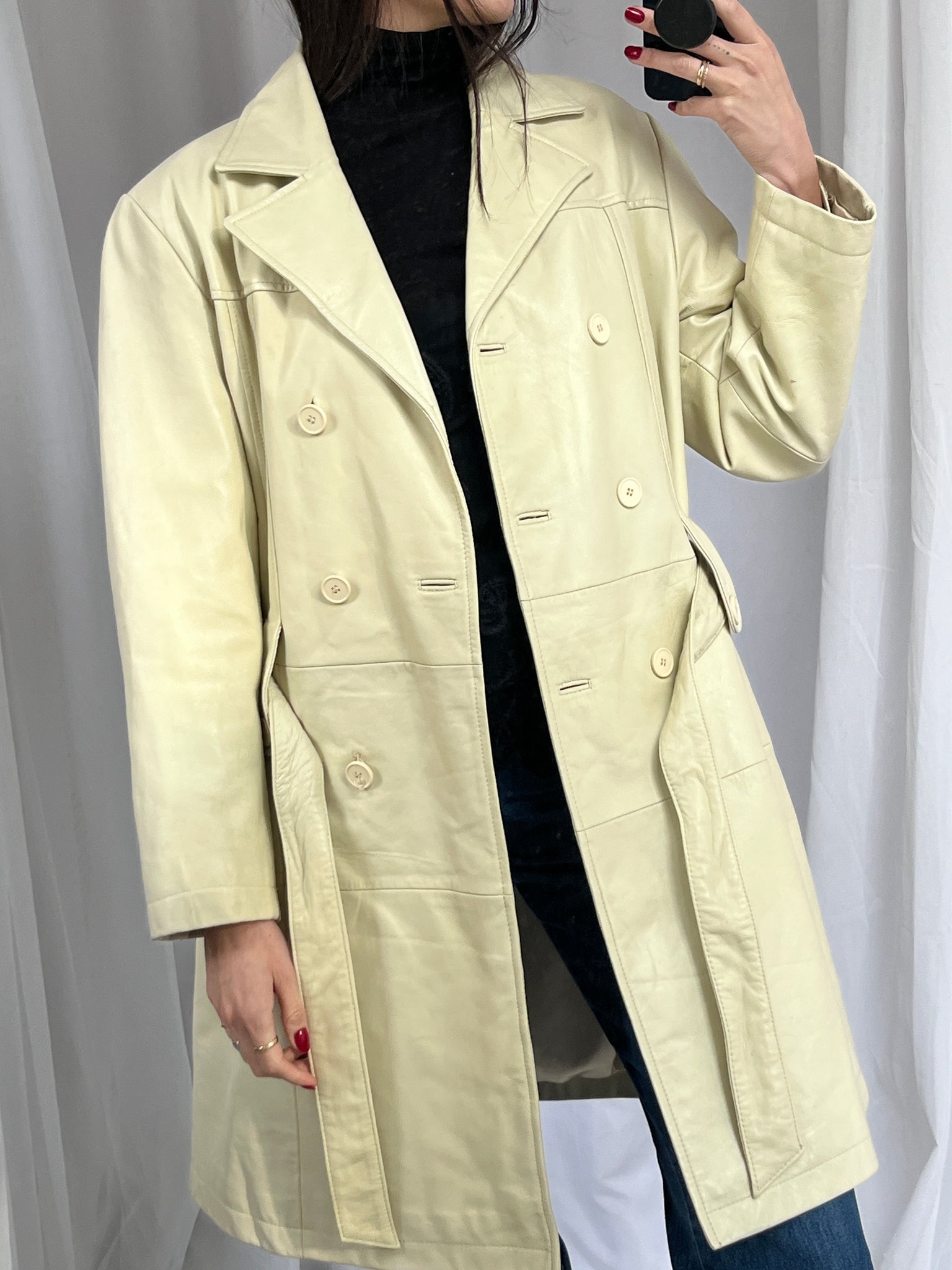 Excelled white leather trench