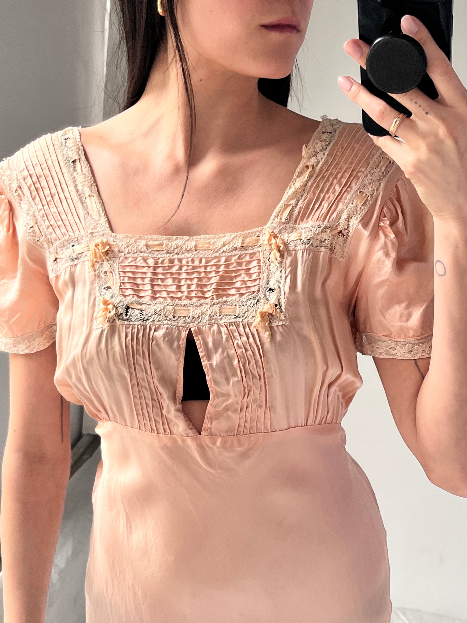 Pink lace slip short sleeves