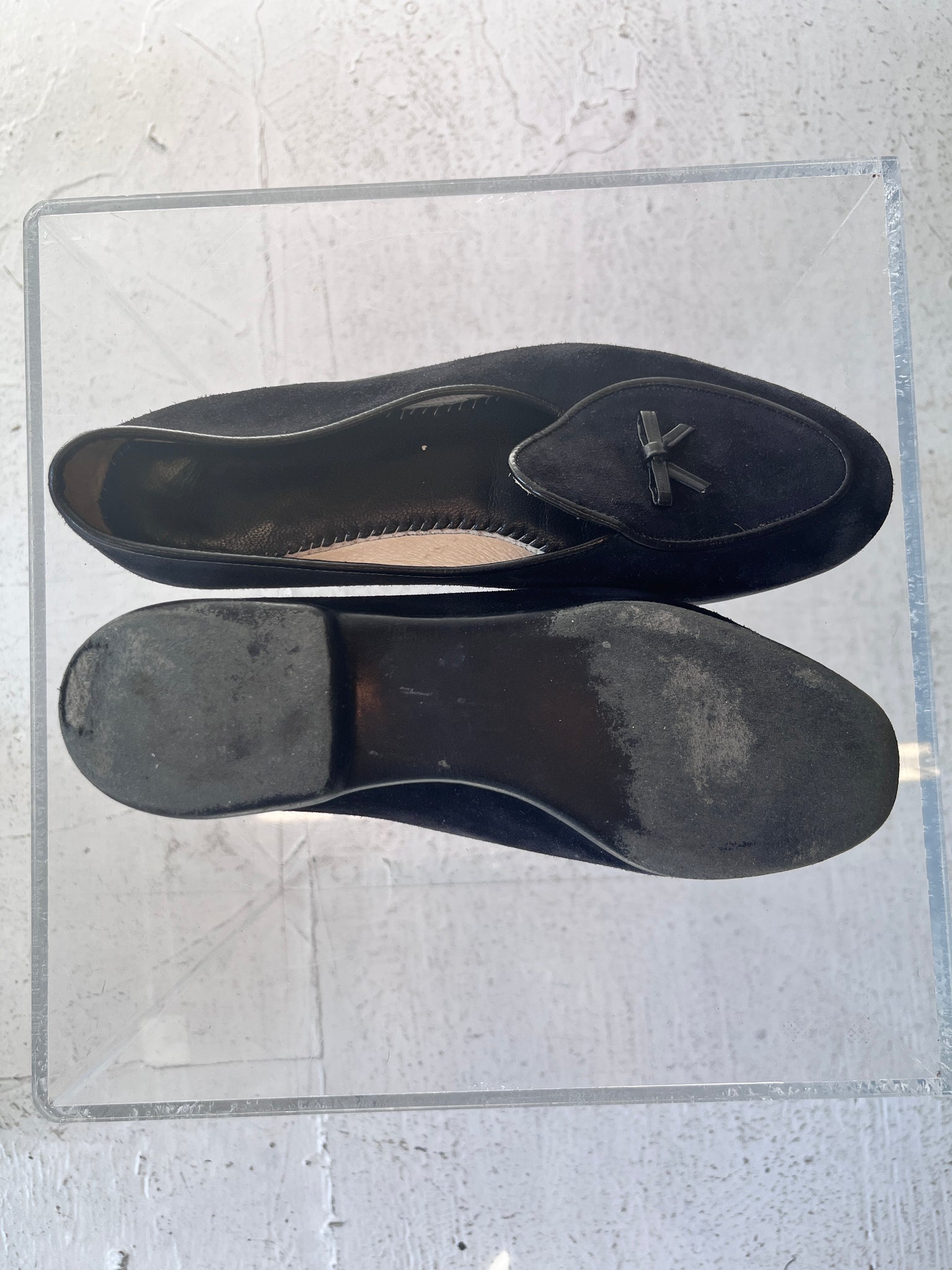 Black belgian loafer