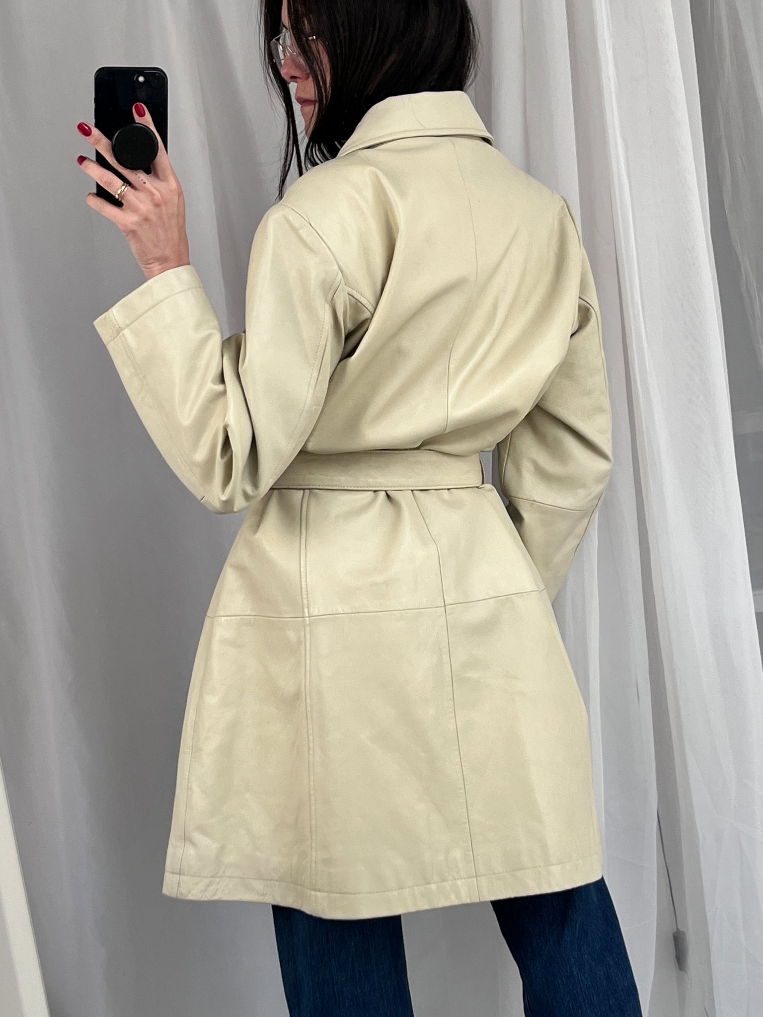 Excelled white leather trench
