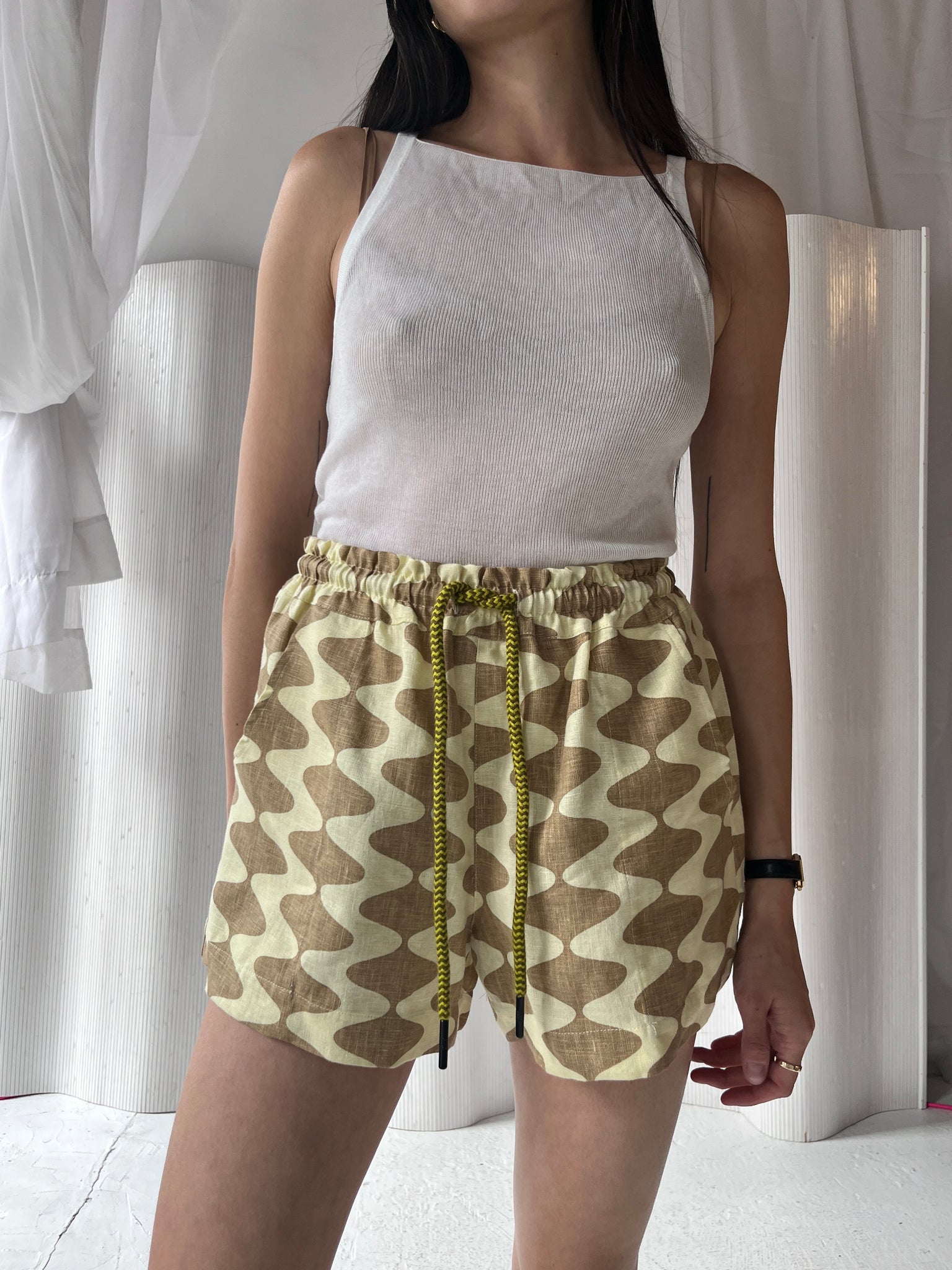 OAS pattern linen short