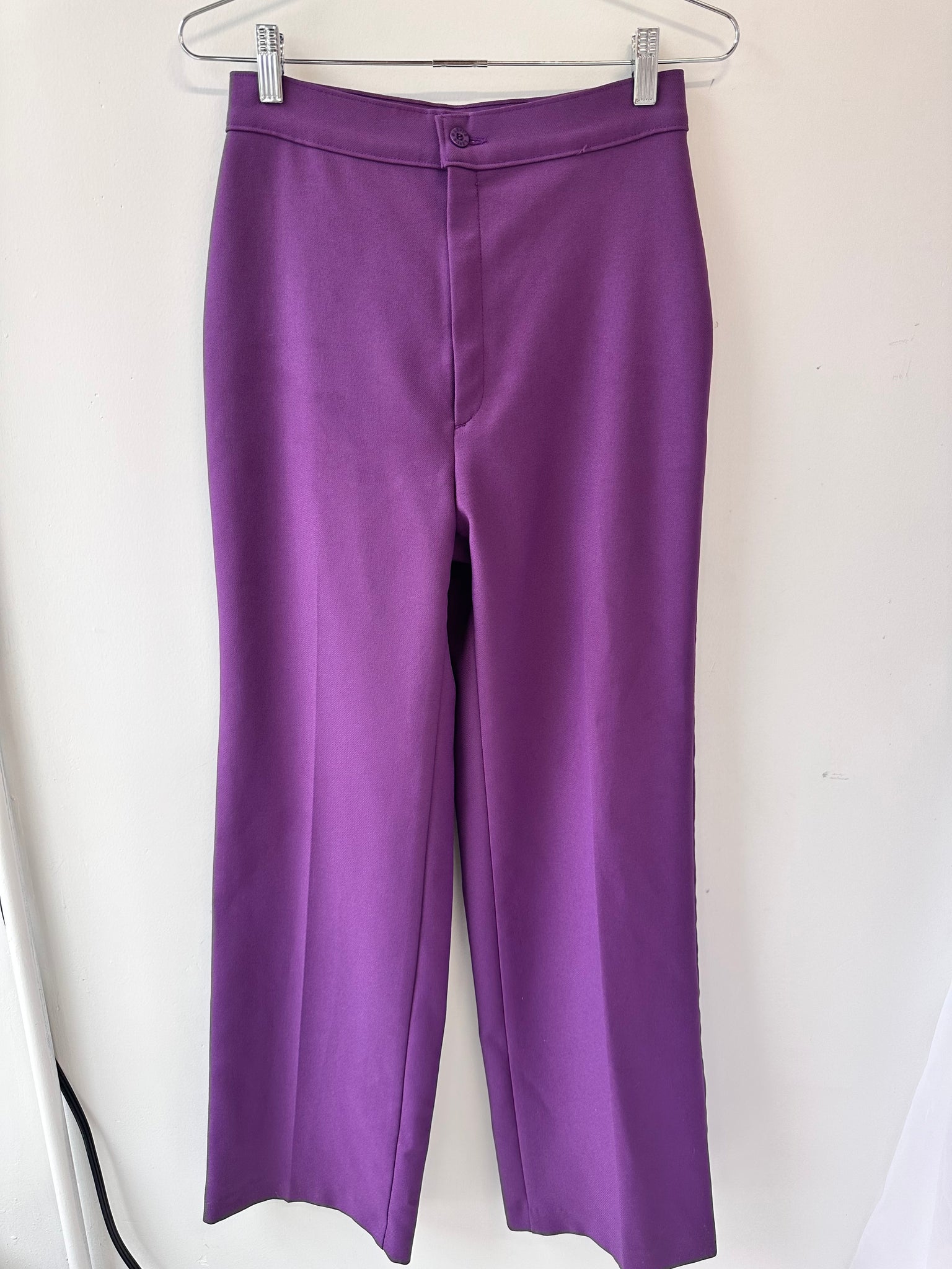 70s Vintage Purple Highwaisted wide leg Levis pants