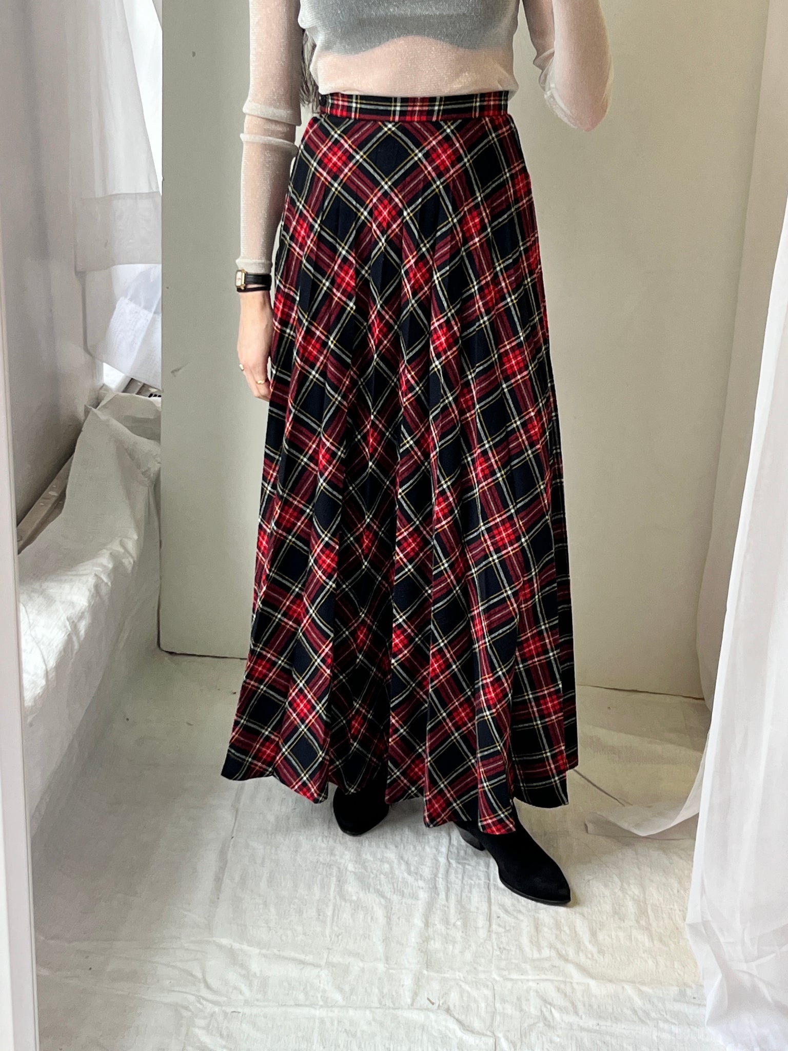 Perfect High Waisted Wool Plaid Pleated Skirt