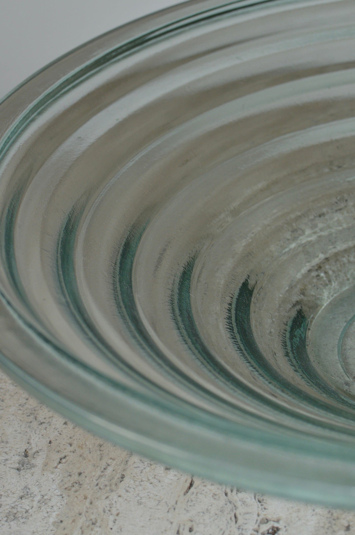 RIBBED GREEN GLASS BOWL