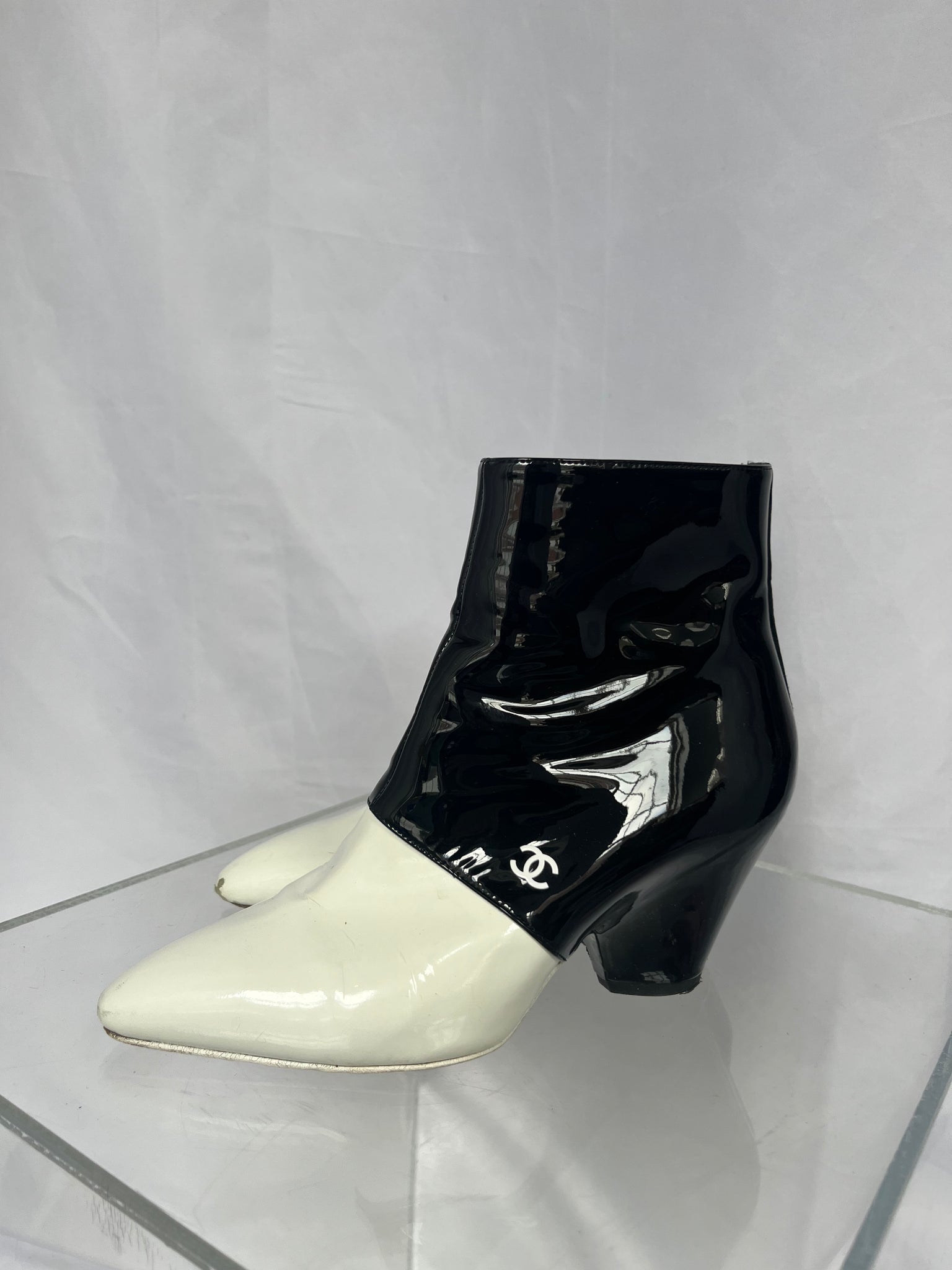 Chanel black/white boot