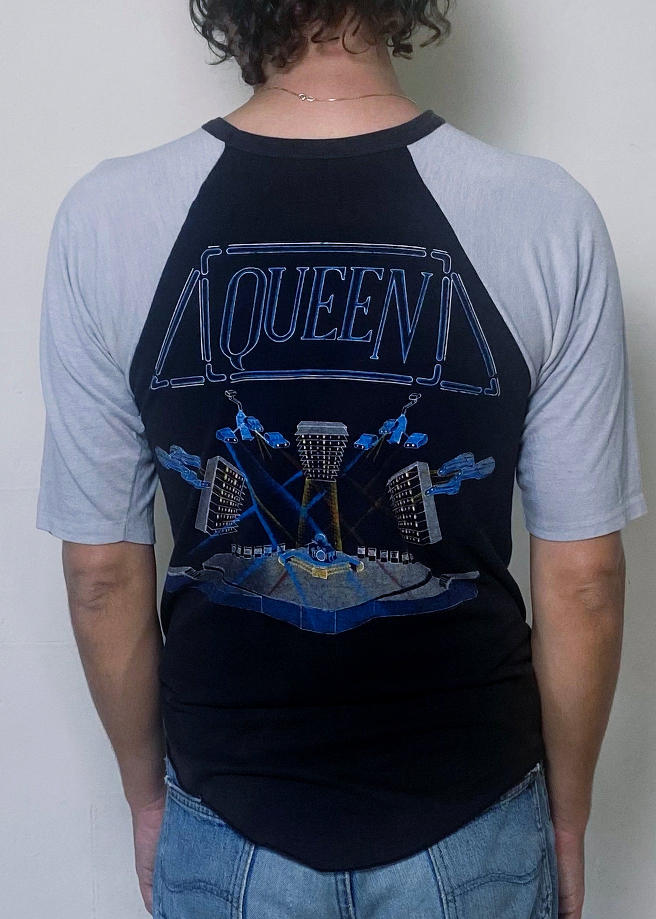 Queen (1982)
