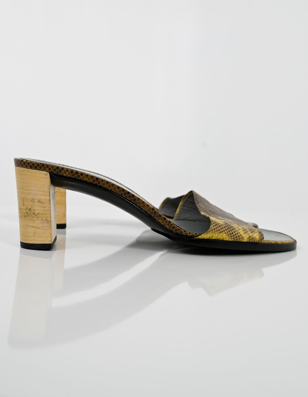 Gucci Canary Snakeskin Sandals (40) - 3