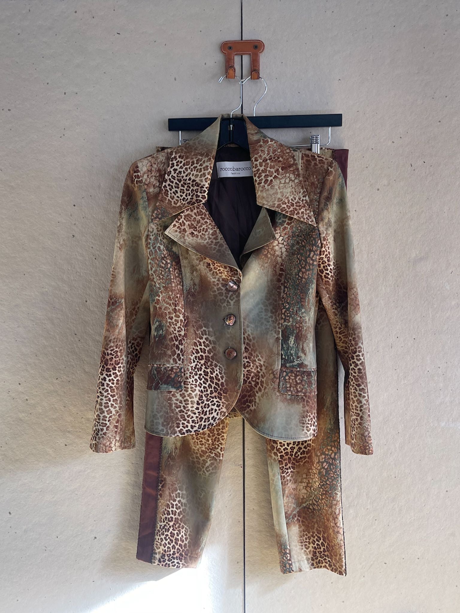 ROCCO BAROCCO ANIMAL PRINT TWO PIECE SUIT - 1