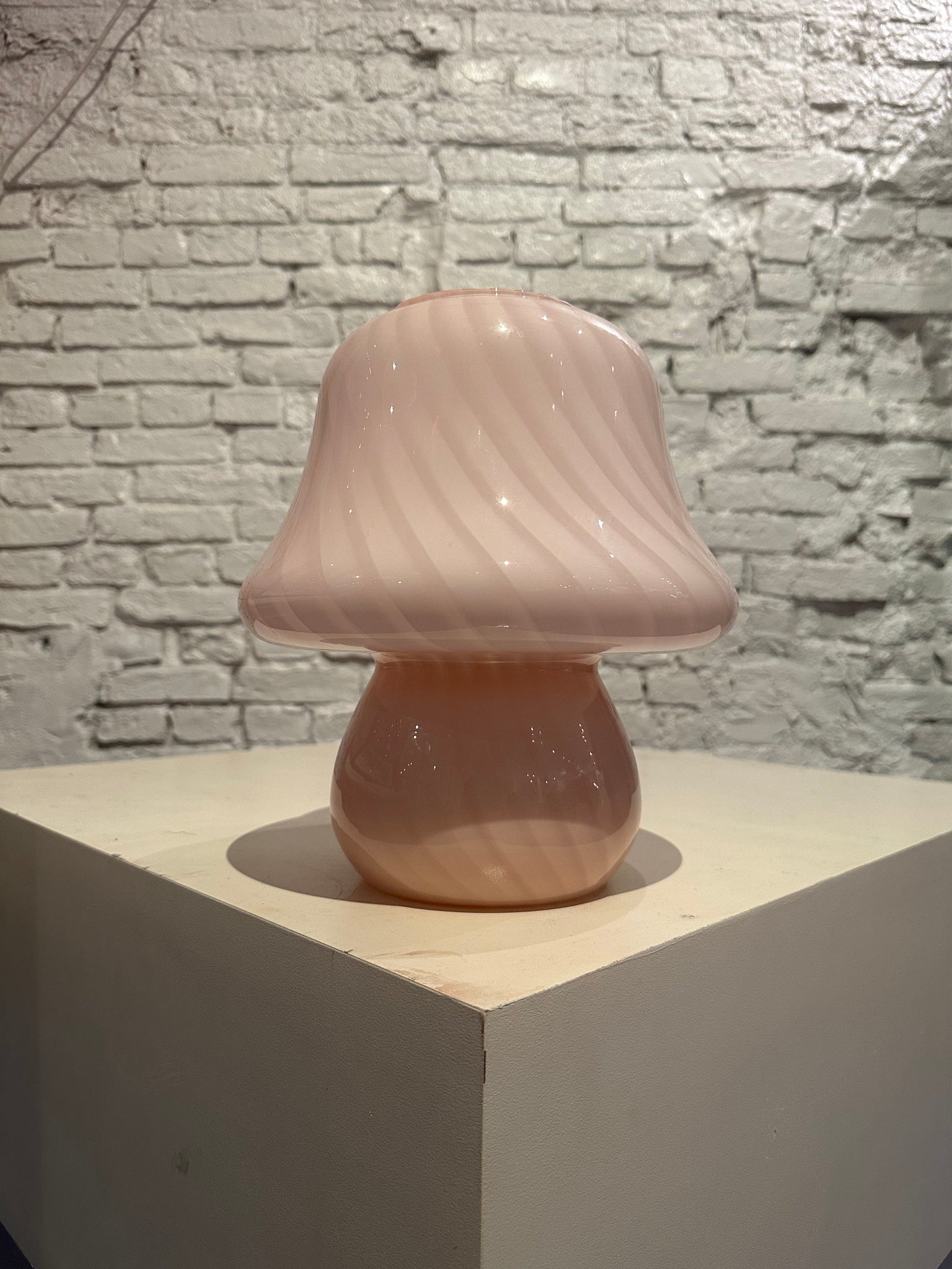 Pink Mini Murano Glass Mushroom Lamp