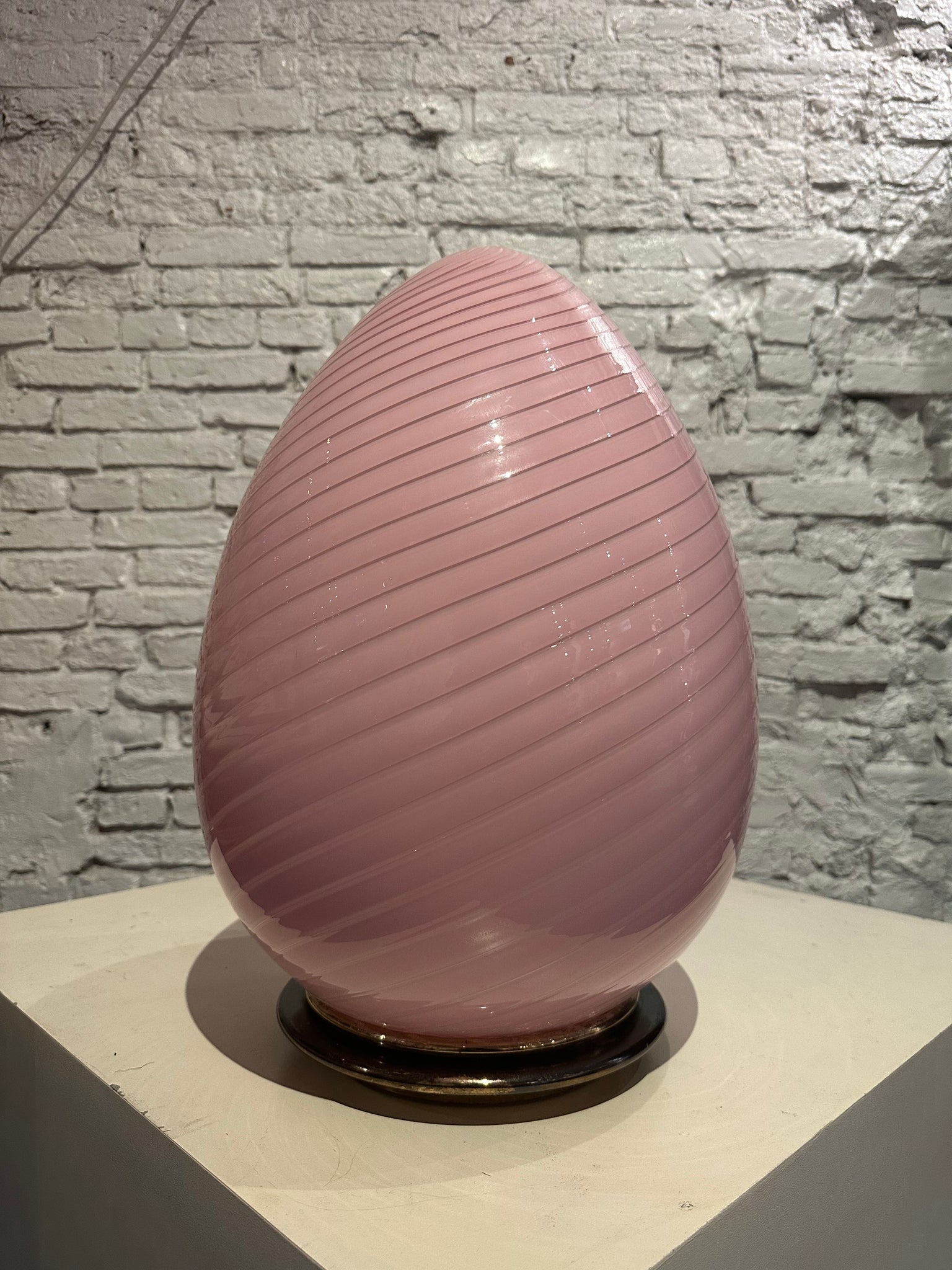 Pink Murano Glass Egg Lamp
